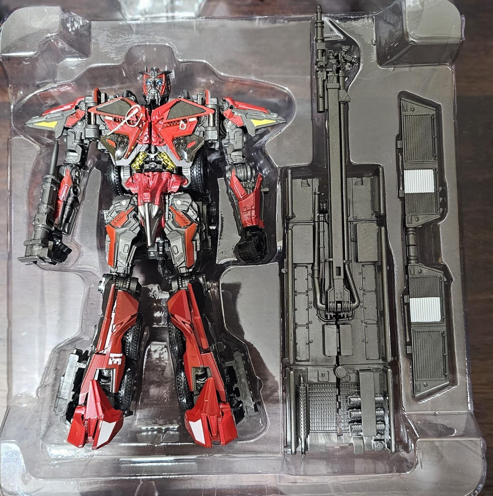 Compra en Guate: figura Sentinel Prime y otros Transformers, especial coleccionistas o regalo varones y admiradores Autobots y Septicons